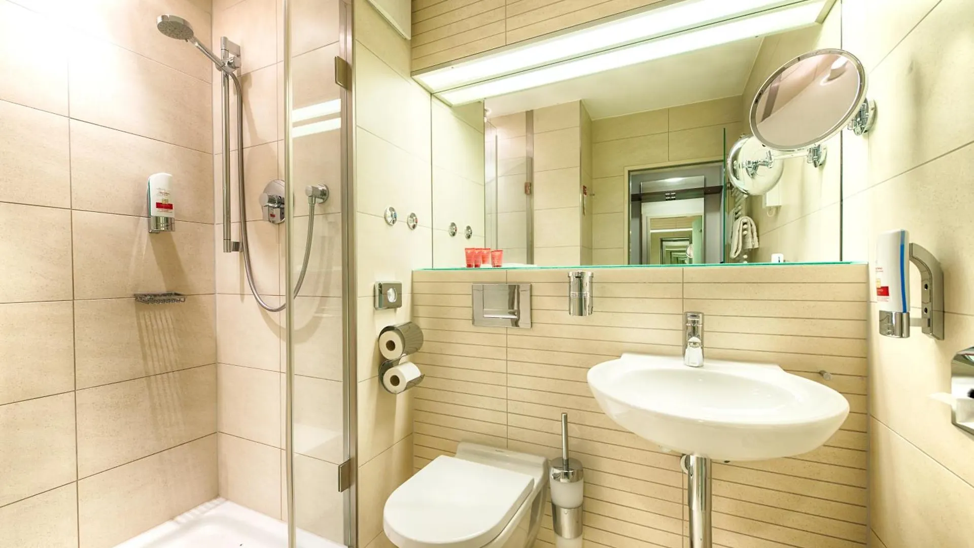 Leonardo Hotel Muenchen City West